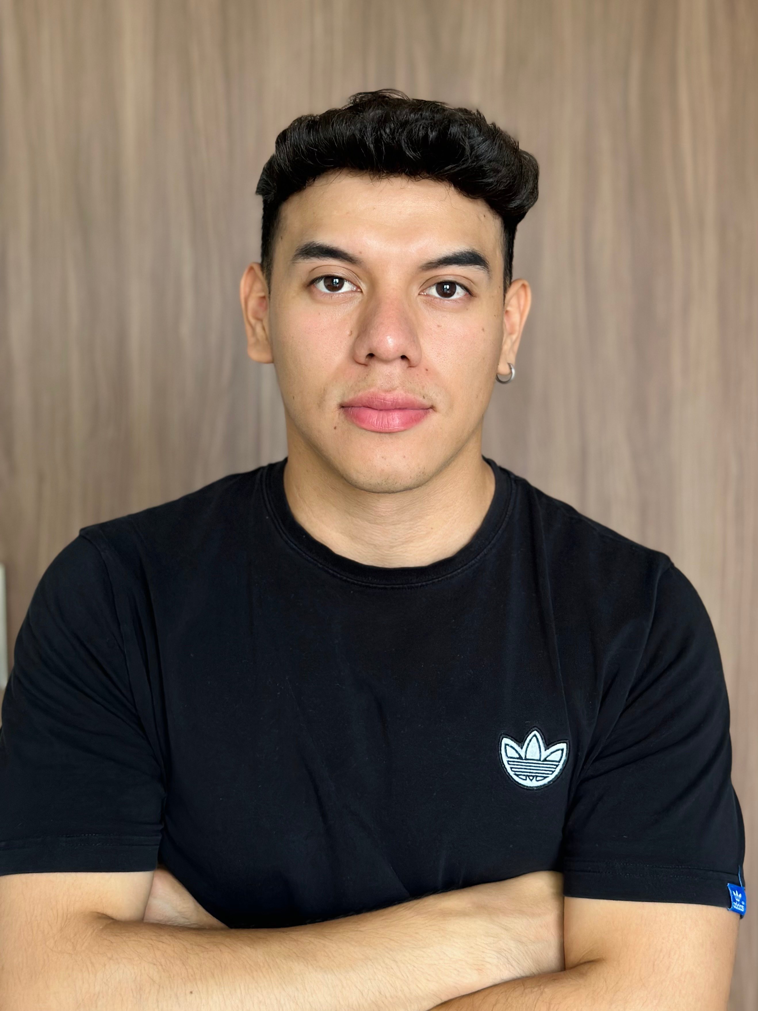 Emanuel Marin headshot