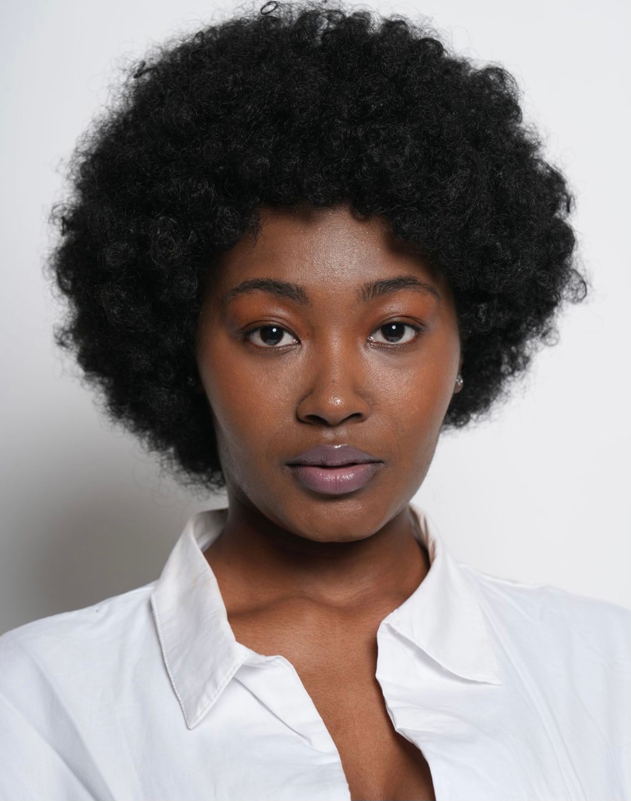 Noelle Gladden headshot