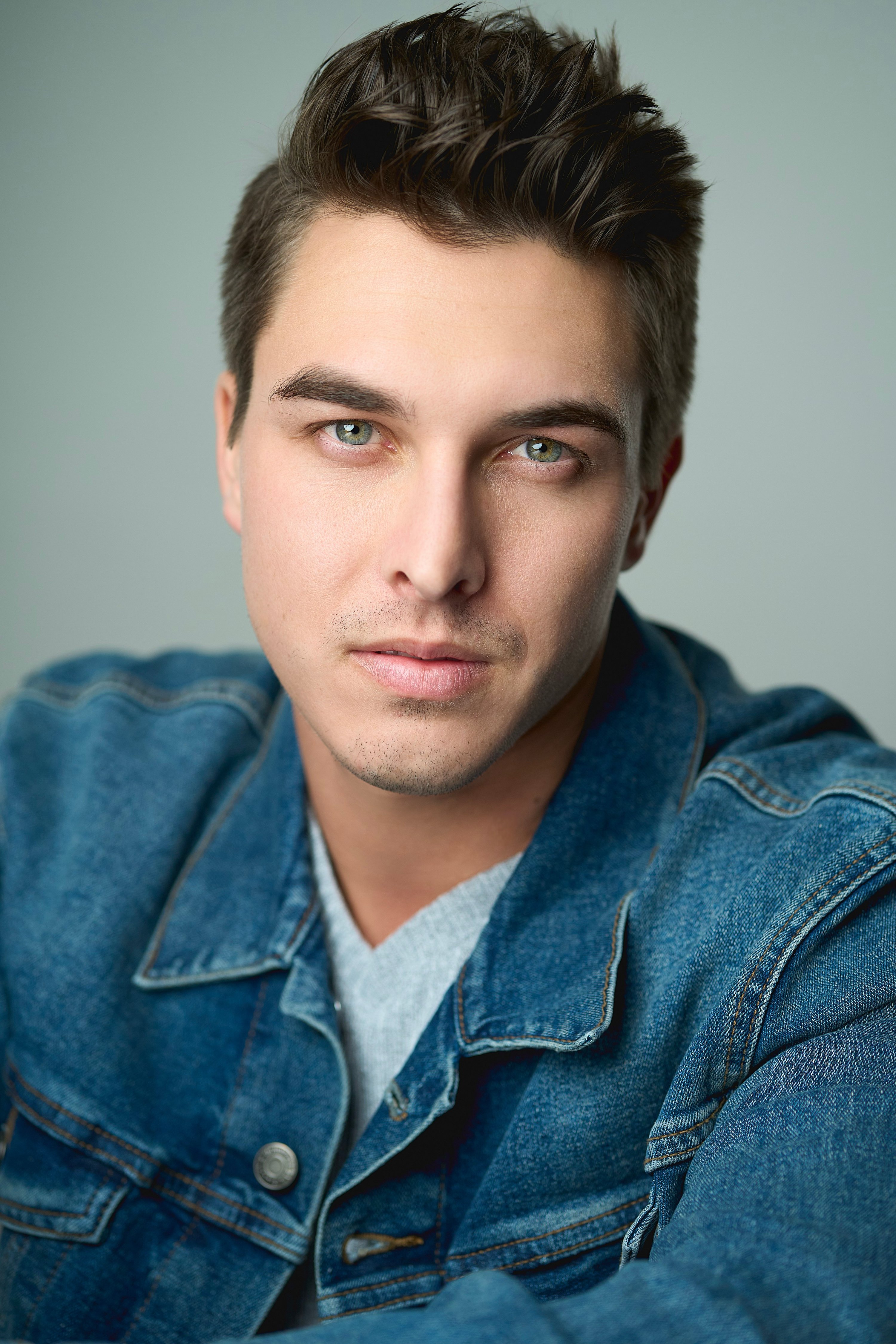 Tyler Miller headshot