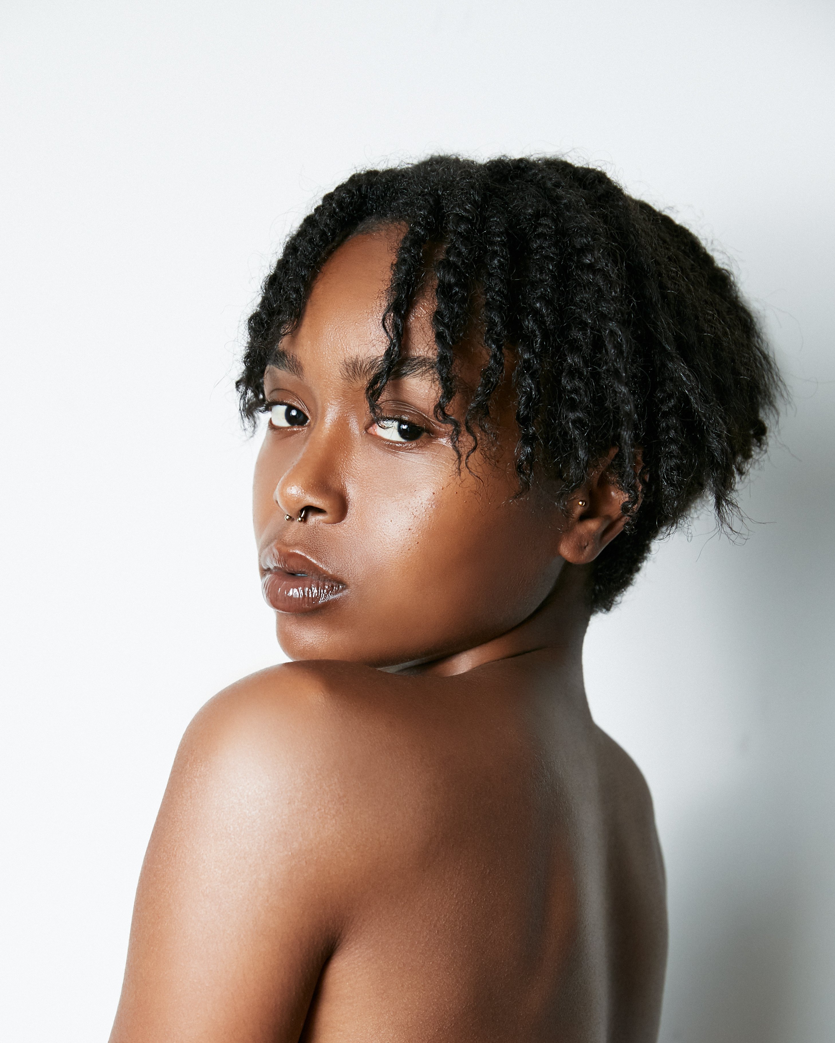 Lizabeth Ardanal headshot