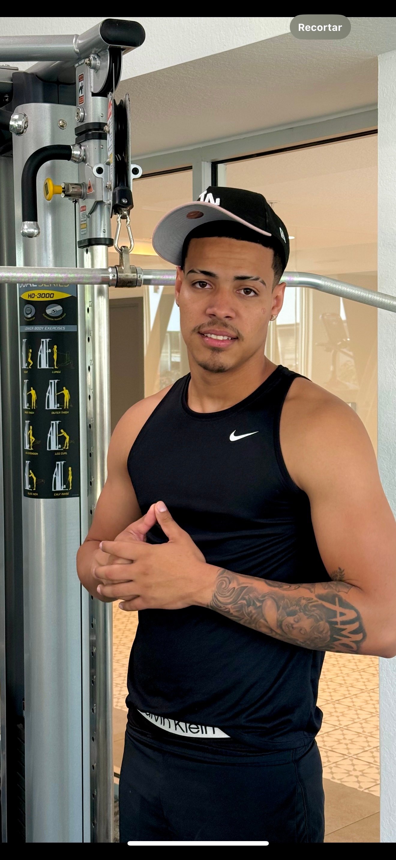 Yorelvis  Roberto headshot