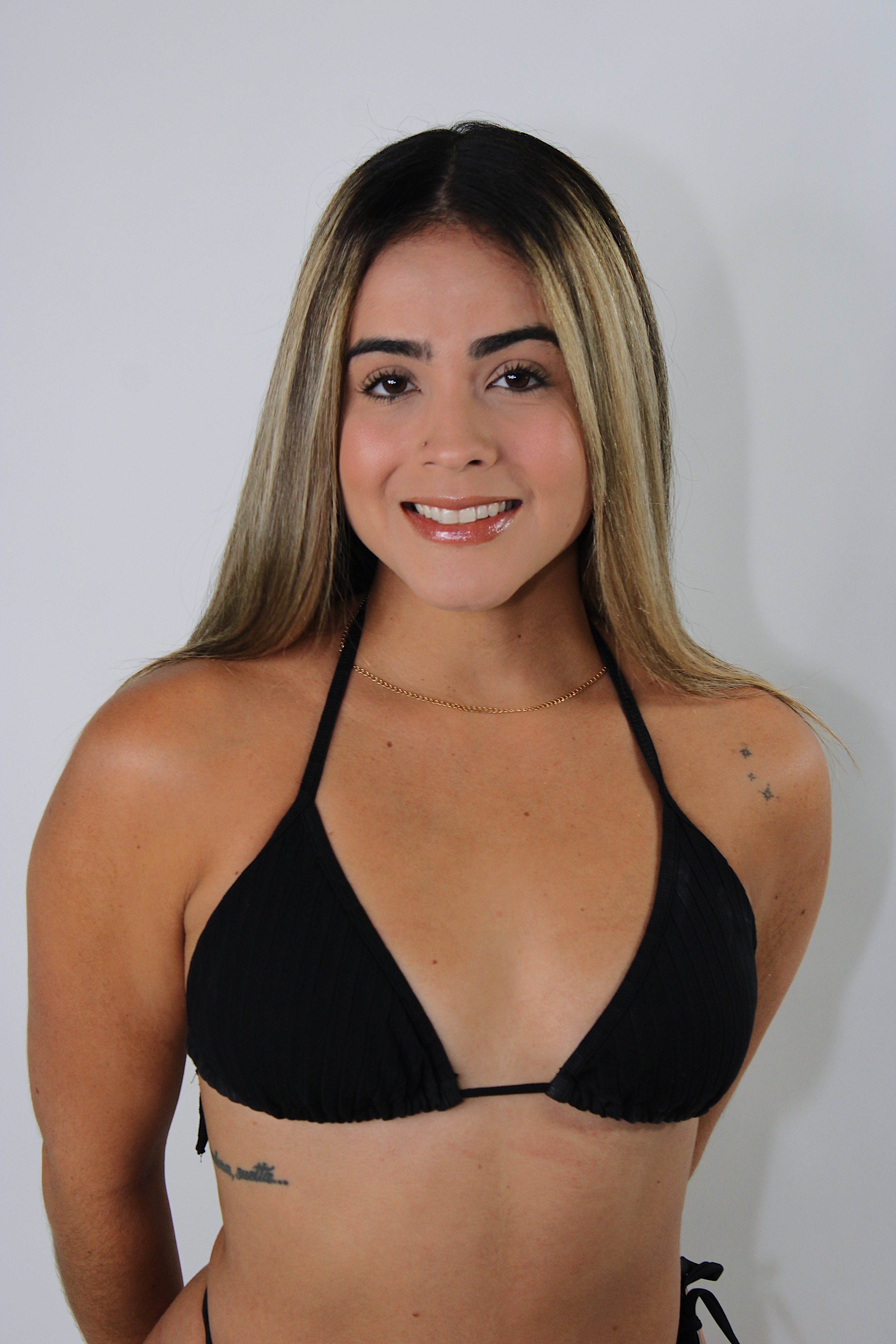 Nayrobi Estevez headshot