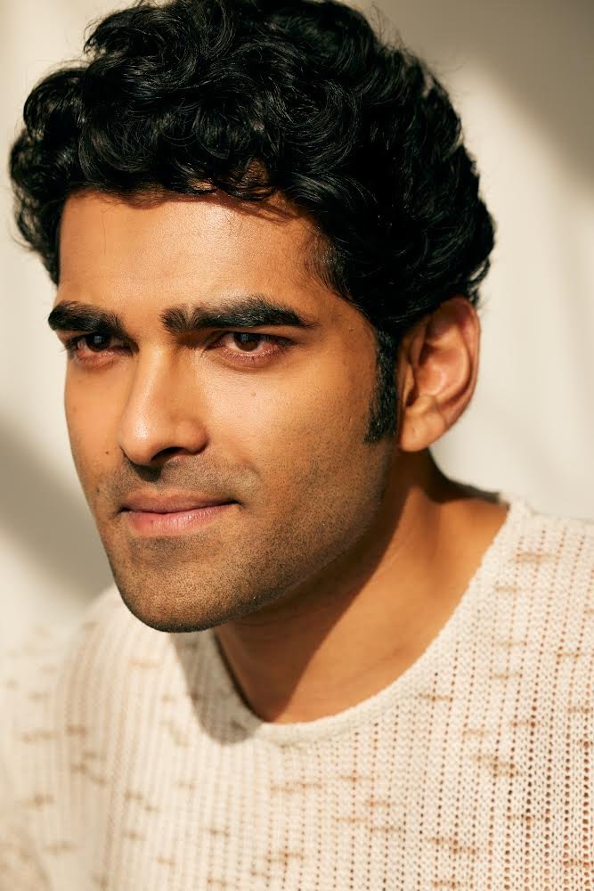 Manoj Chandra headshot