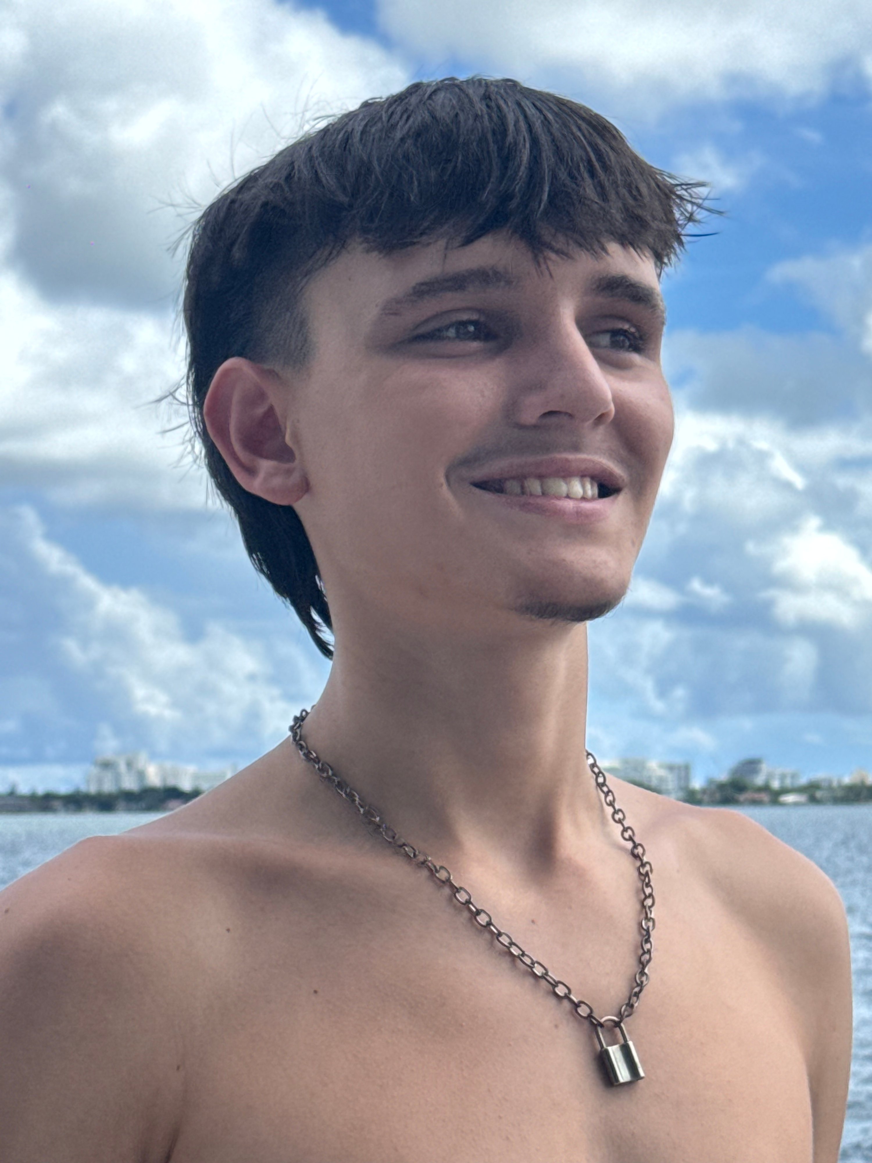 Antonio Sua headshot