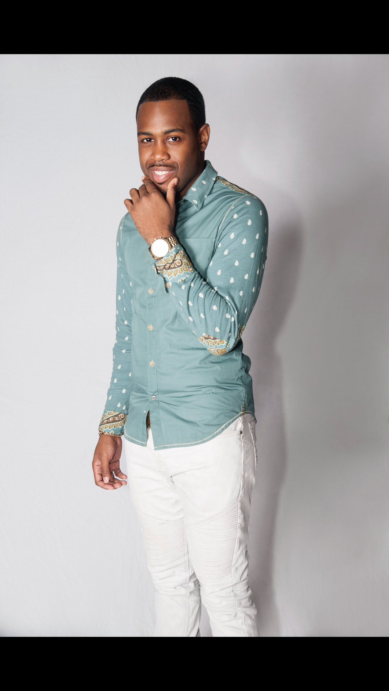 Andre Miller headshot