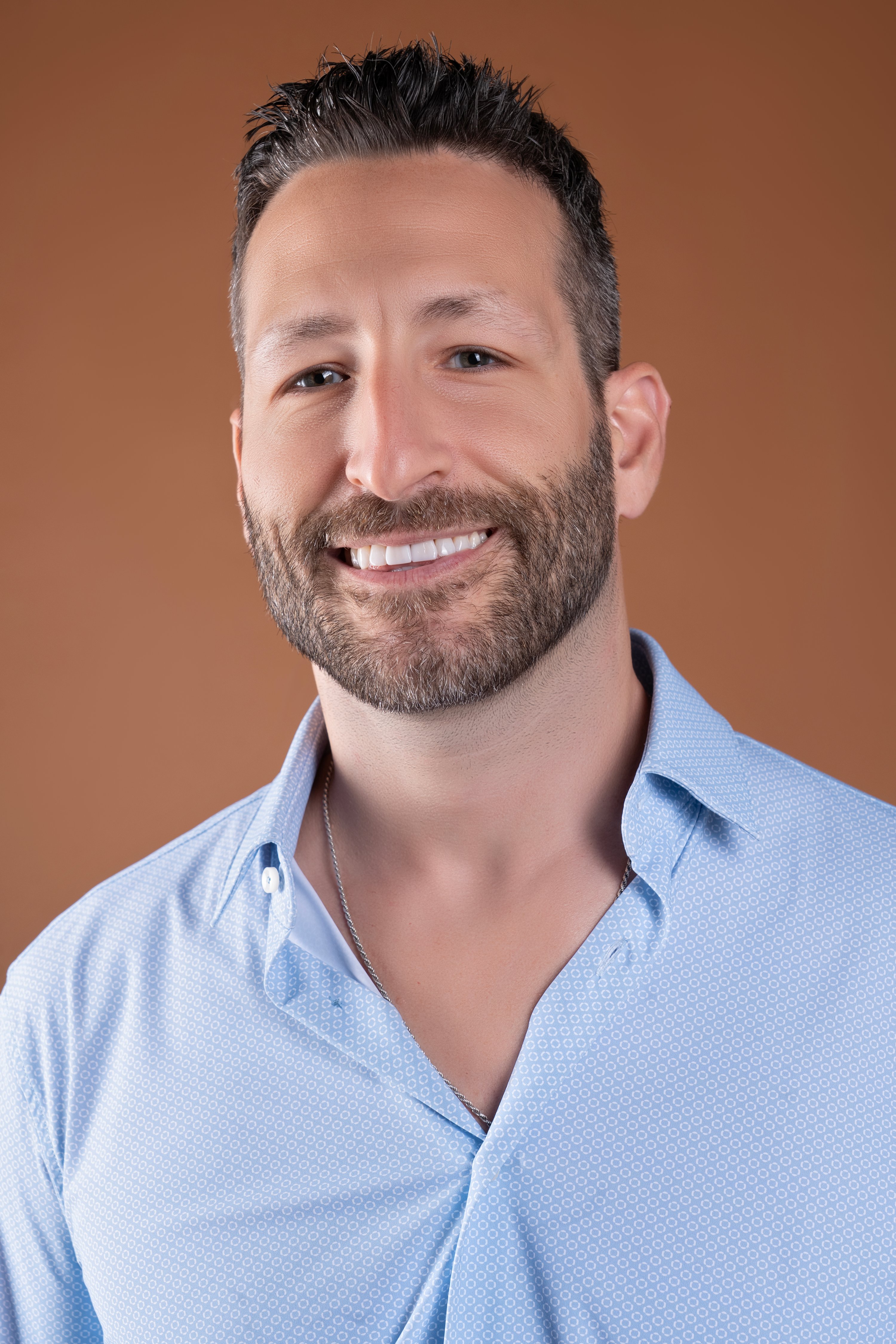 Allen Benatar headshot