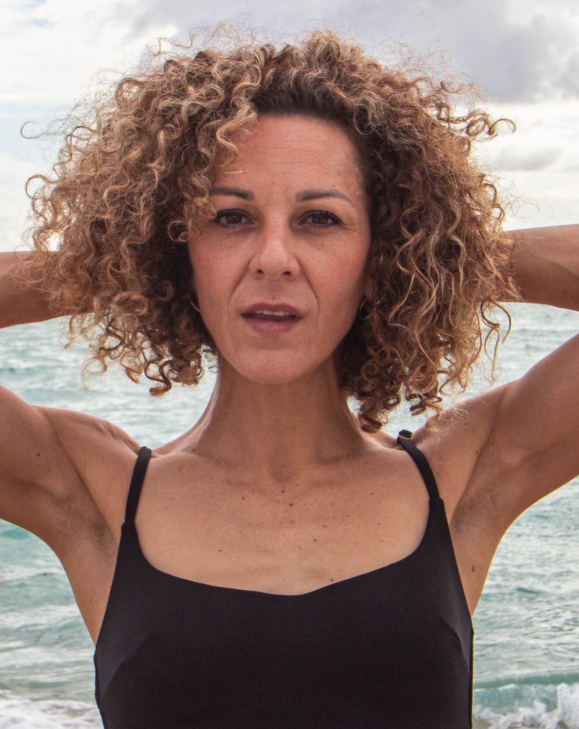 Camila Mora headshot