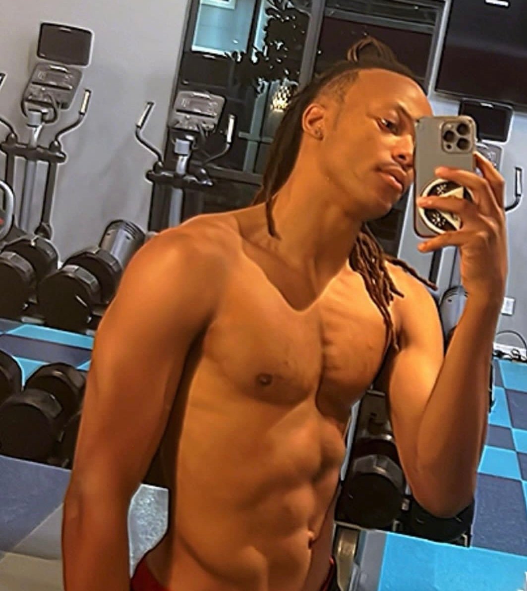 Deion’Dre DeVeaux headshot