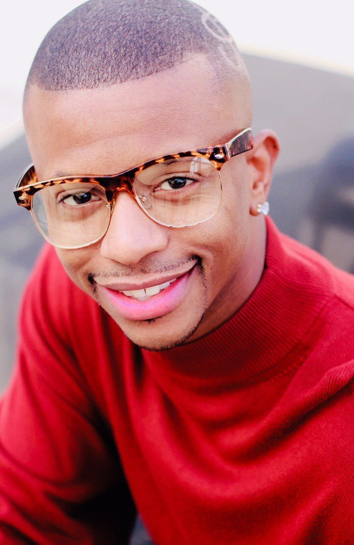 Samuel Robinson headshot