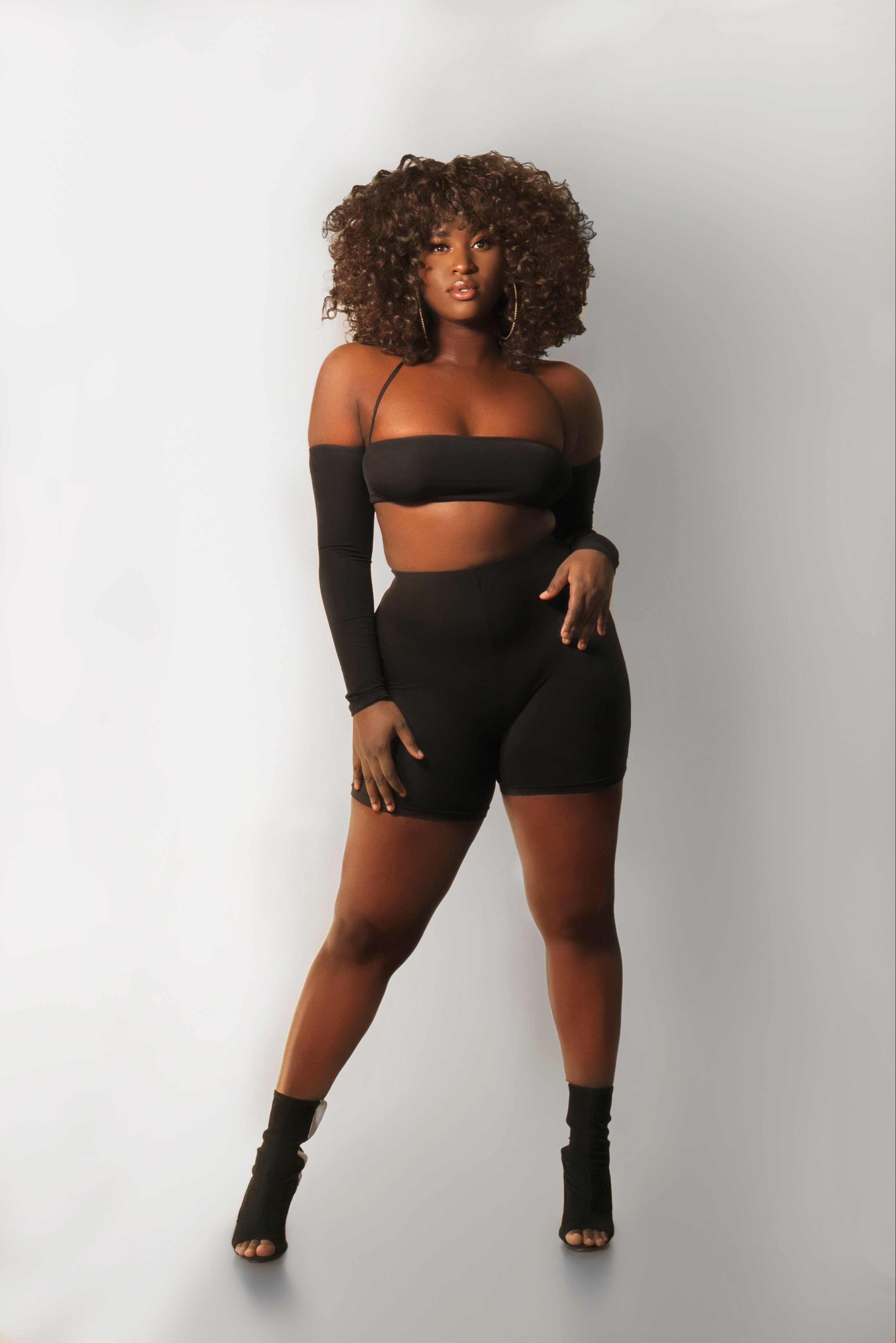 Samantha Shields headshot