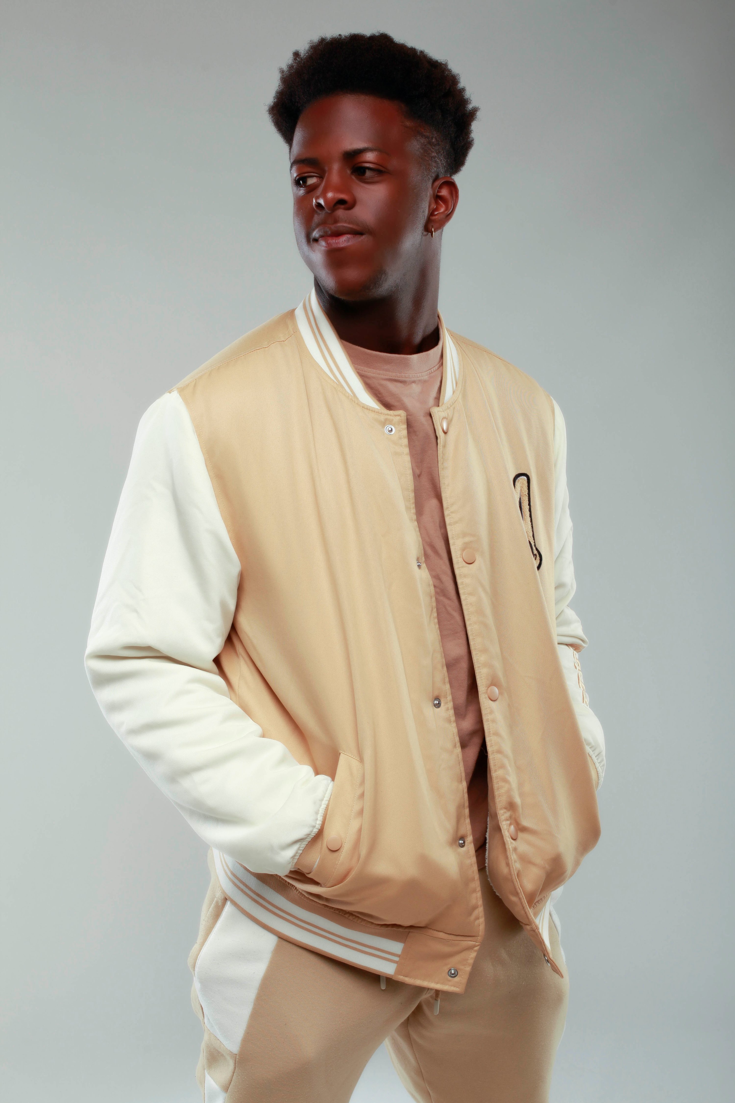 Rolando Ruiz headshot