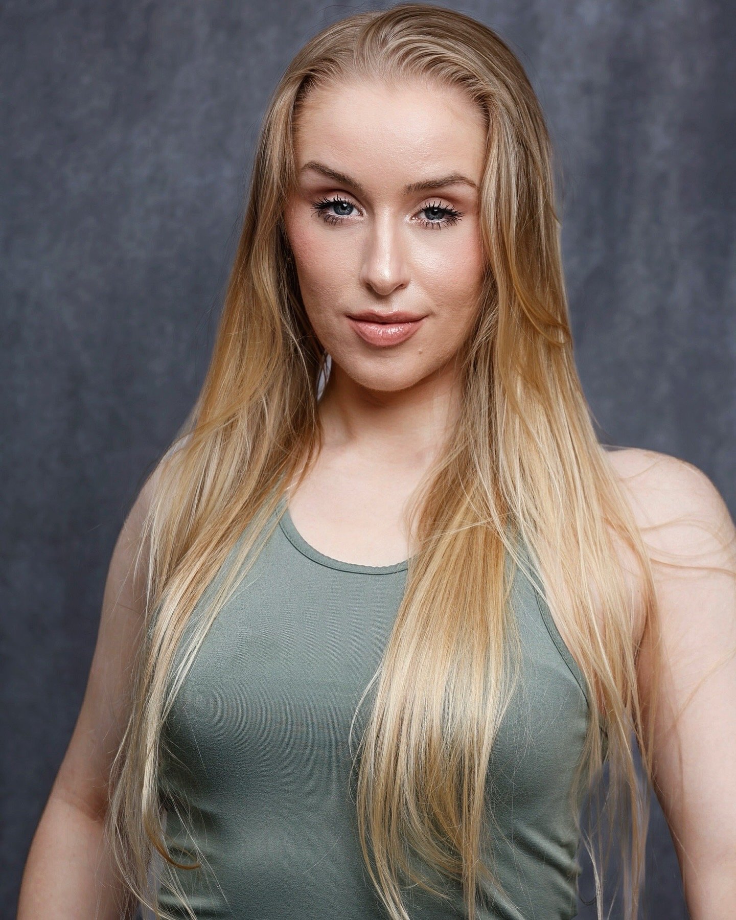 Jemma Webb headshot