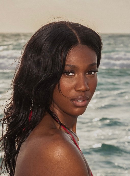 Victoria Mallard headshot