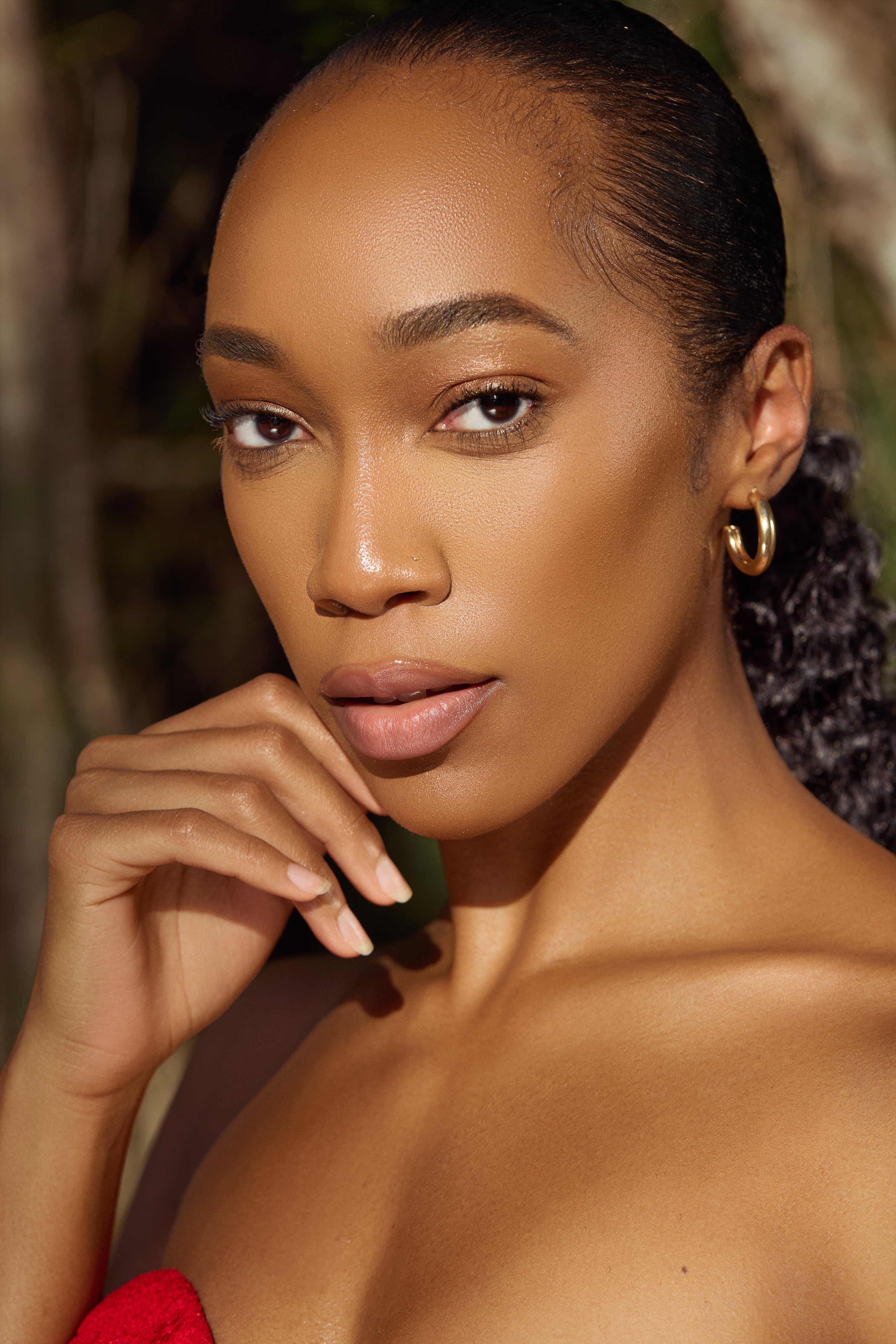 Zona DeSouza headshot