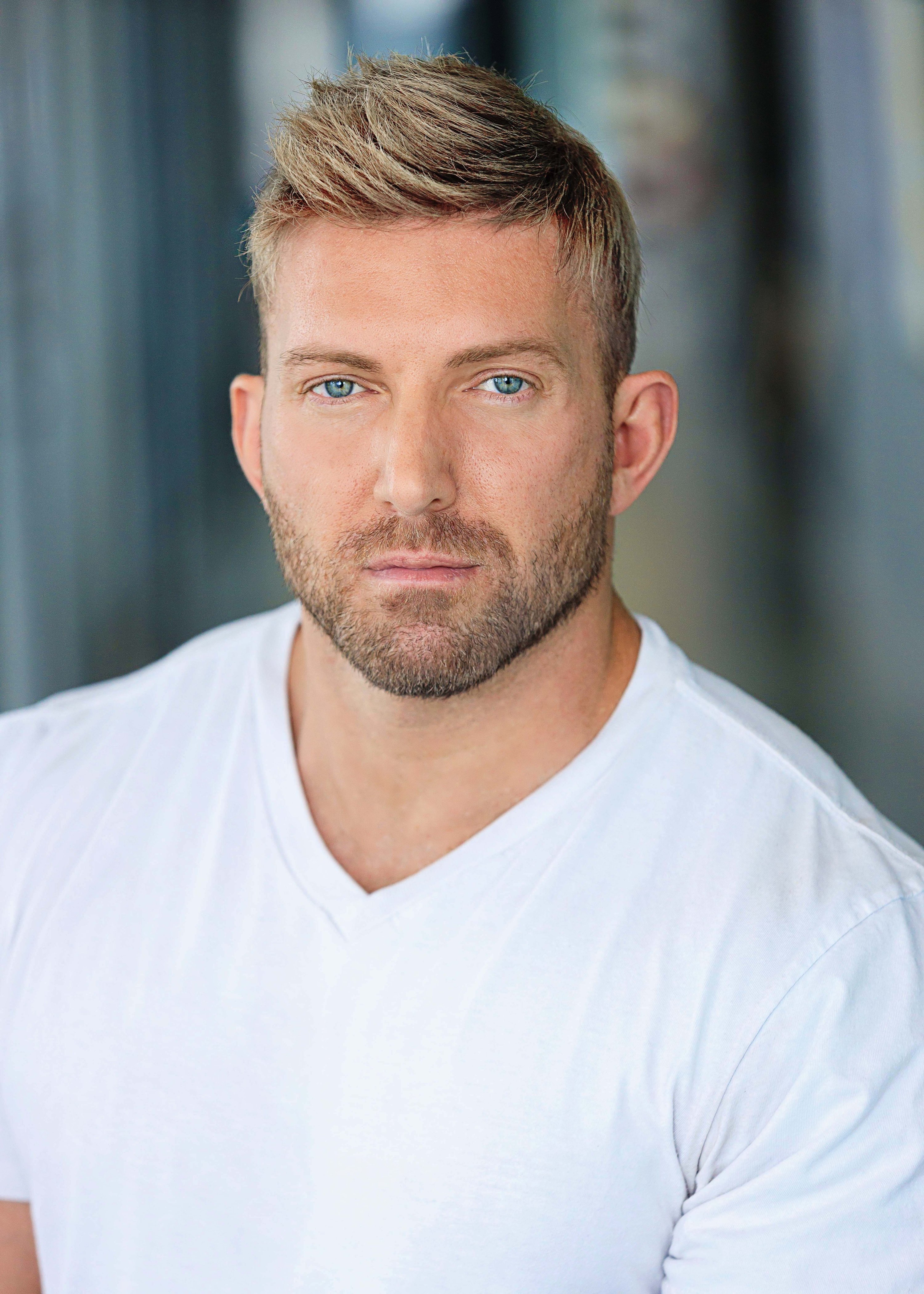 Sean Sullivan headshot