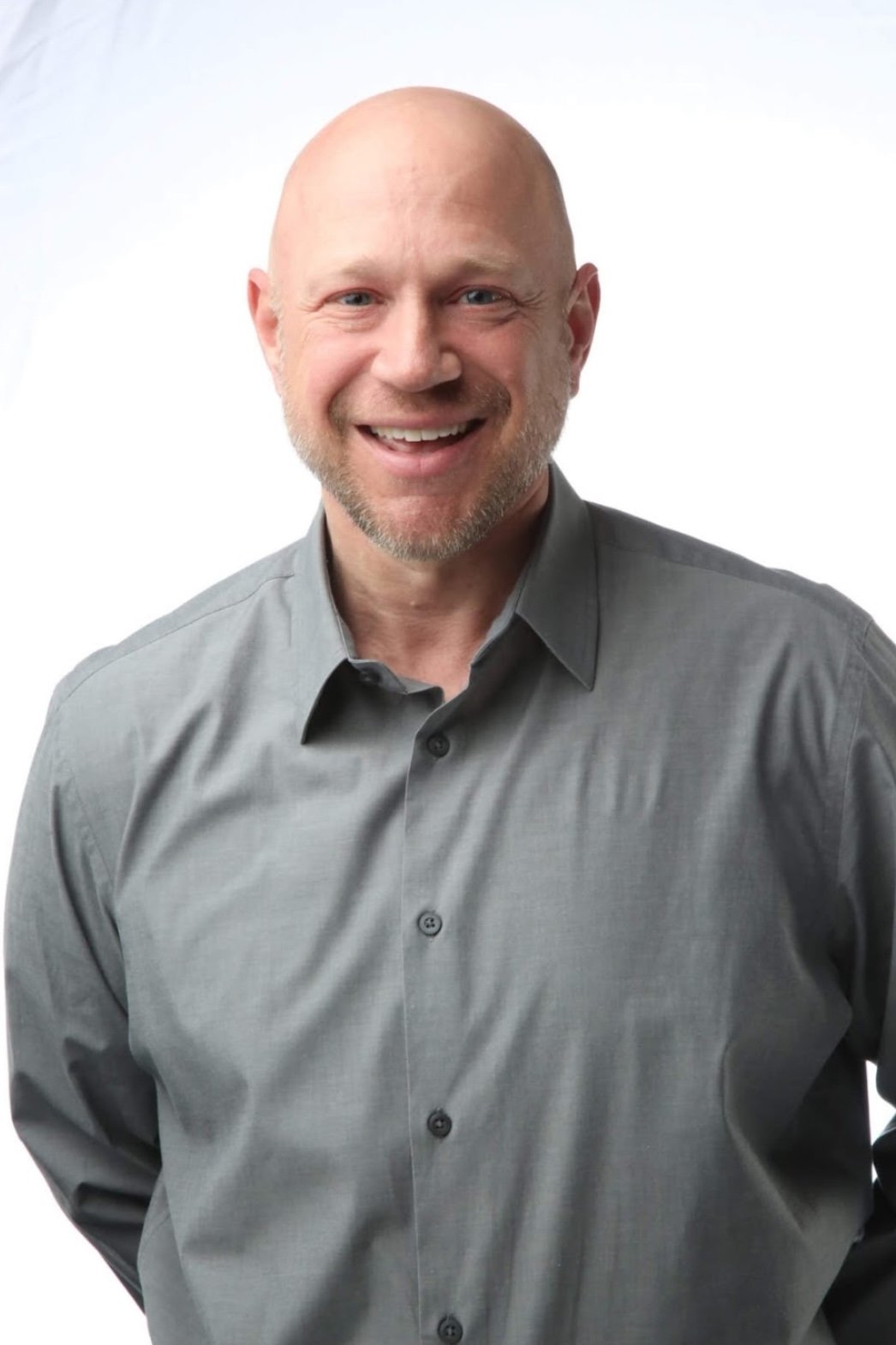 Mathew  Cohn headshot