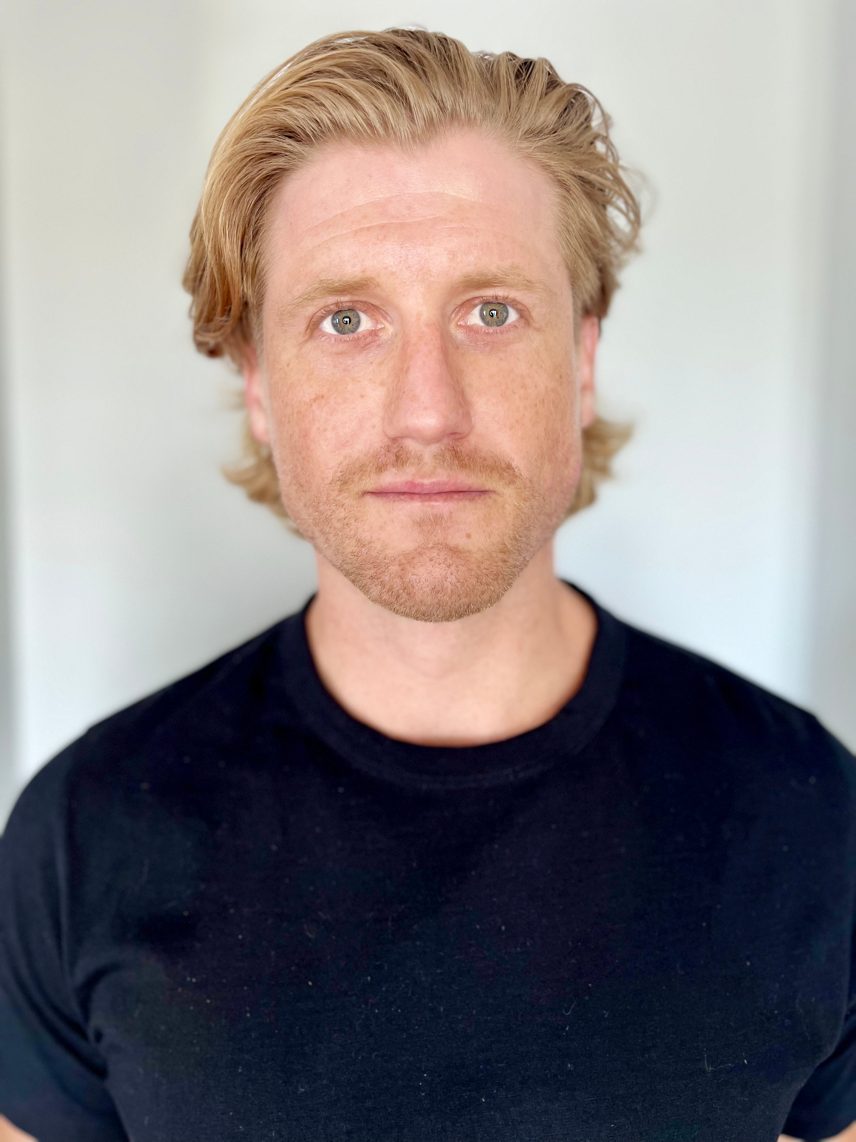 Leiff Clarkson headshot