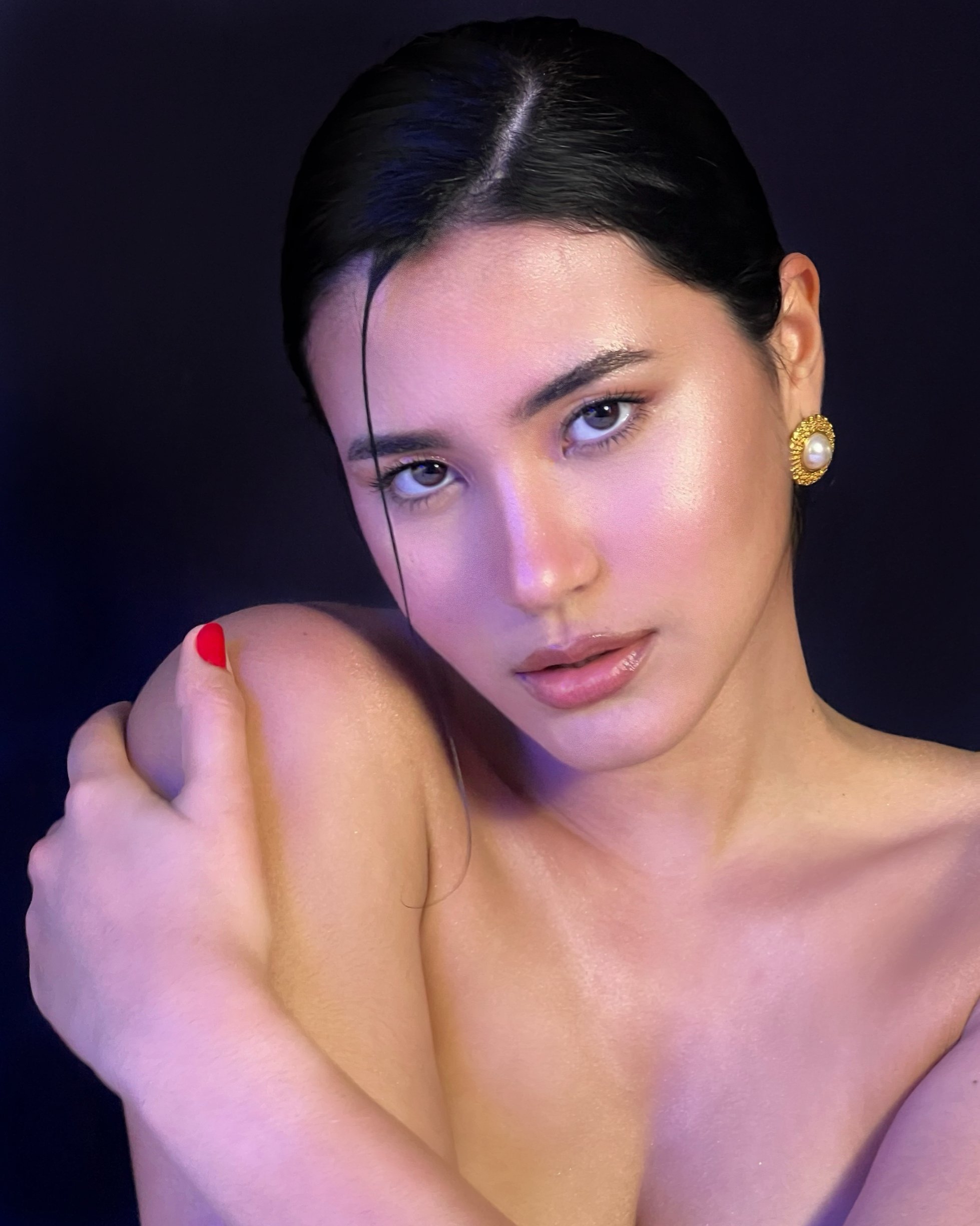 Victoria Lopes headshot