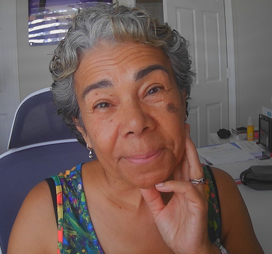 Elena Gautier headshot