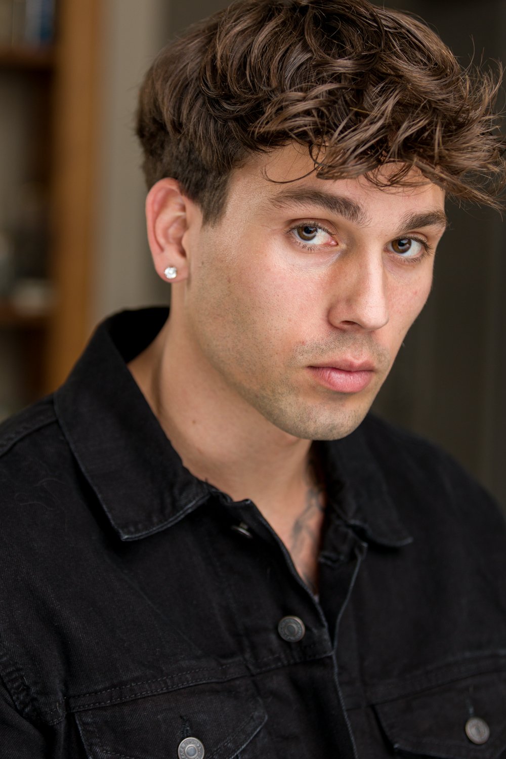 yhiro santos headshot