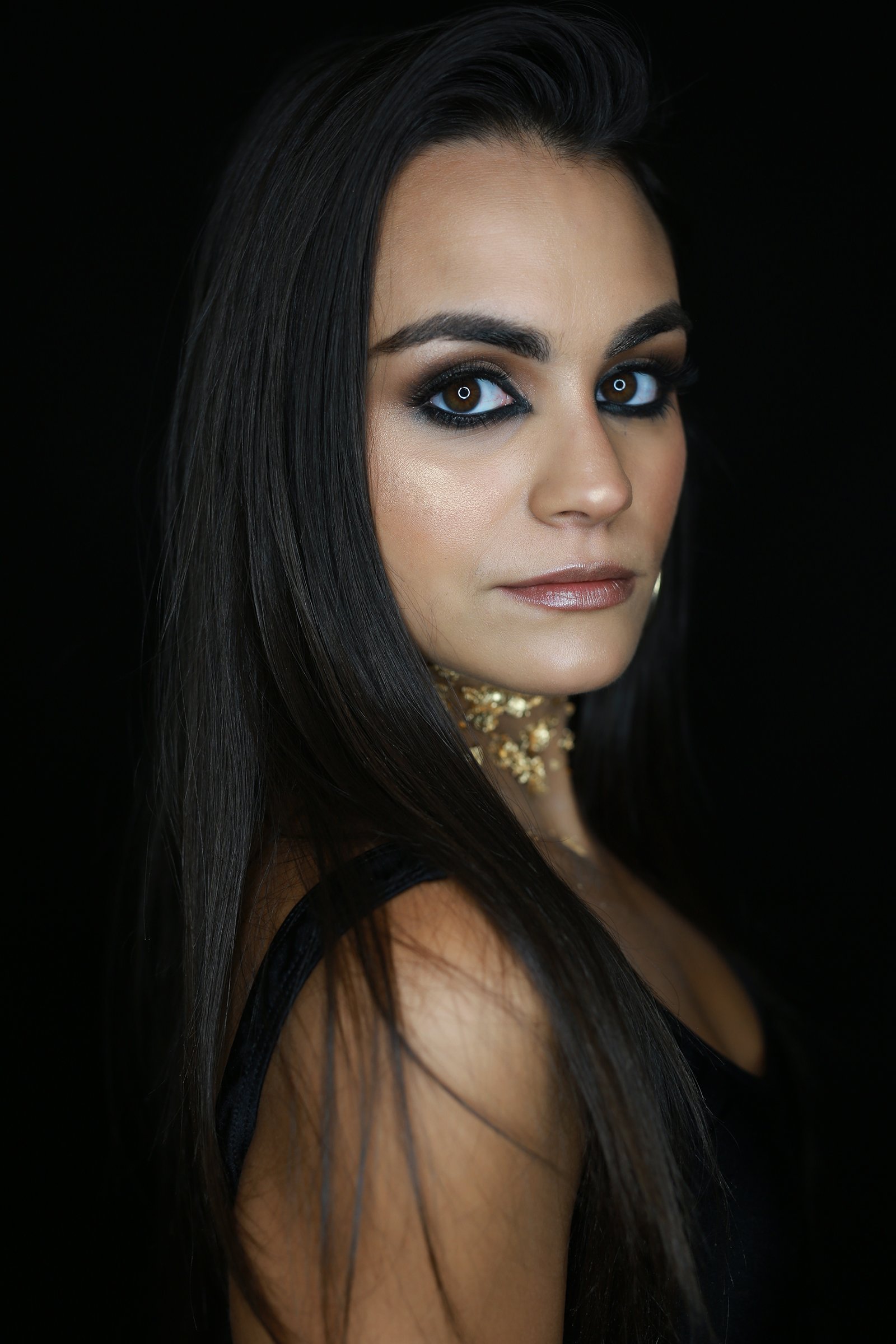 Krystell  Hernandez headshot