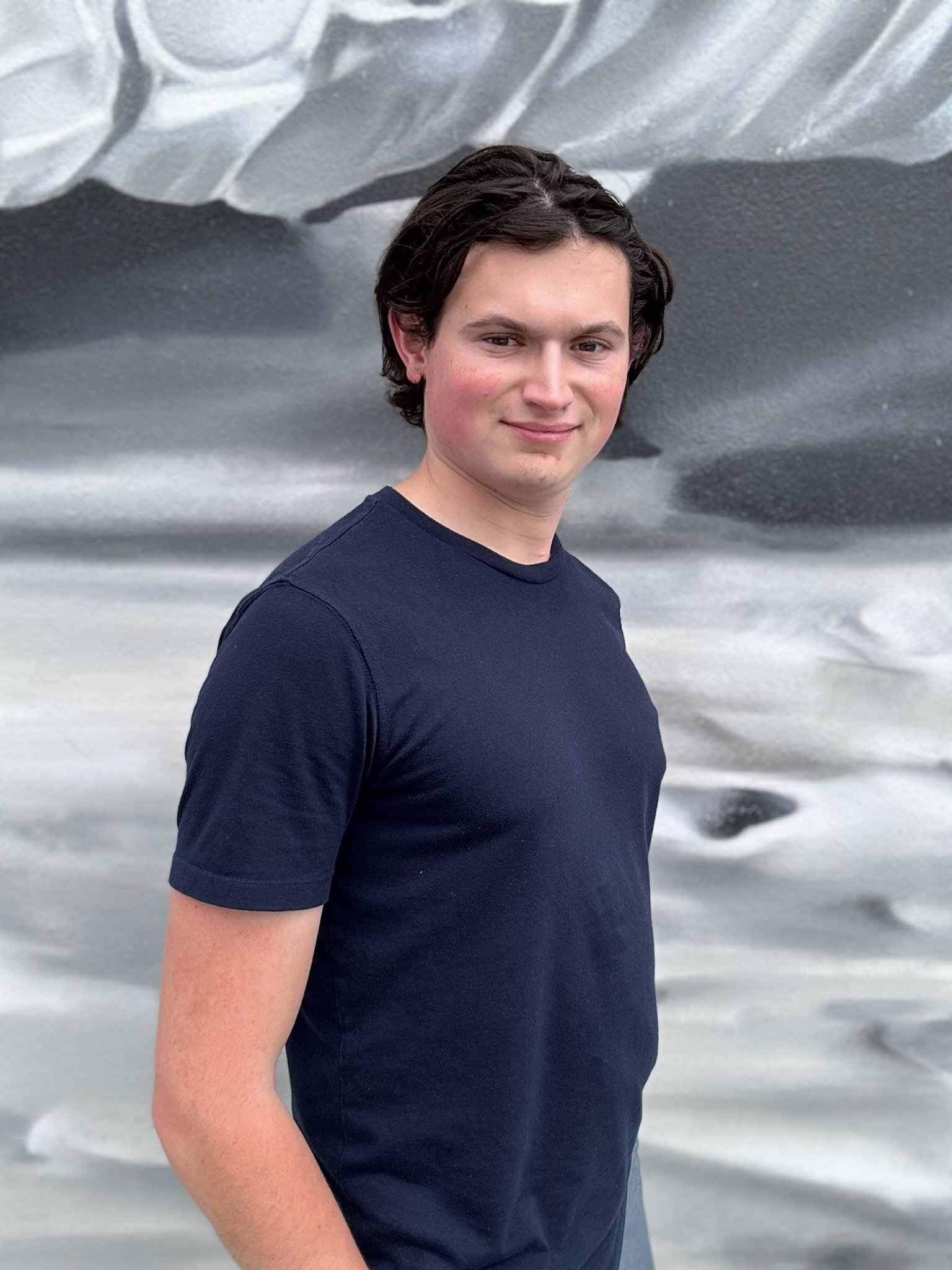 Noah Melman headshot