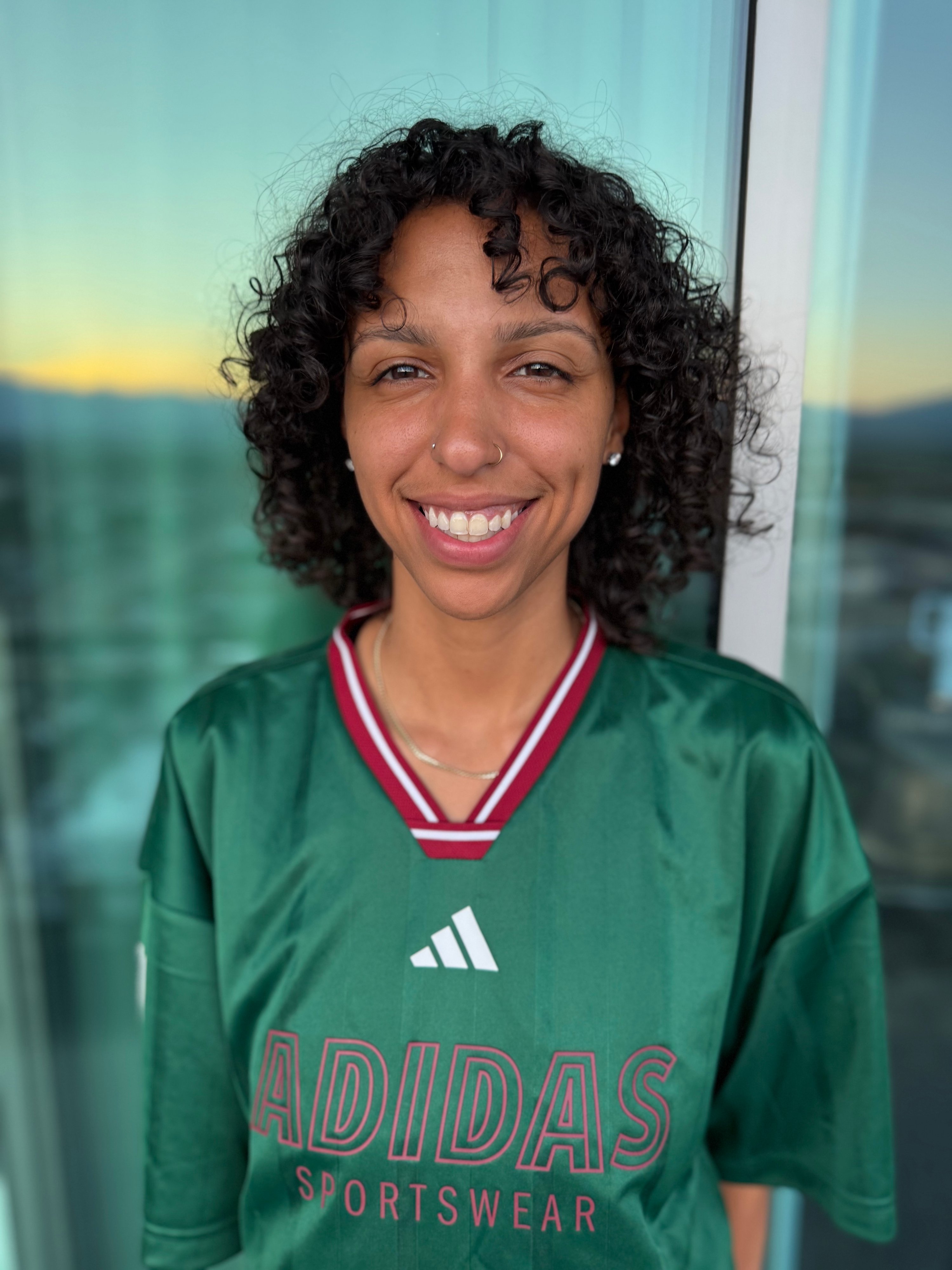Jocelyn Reyes headshot
