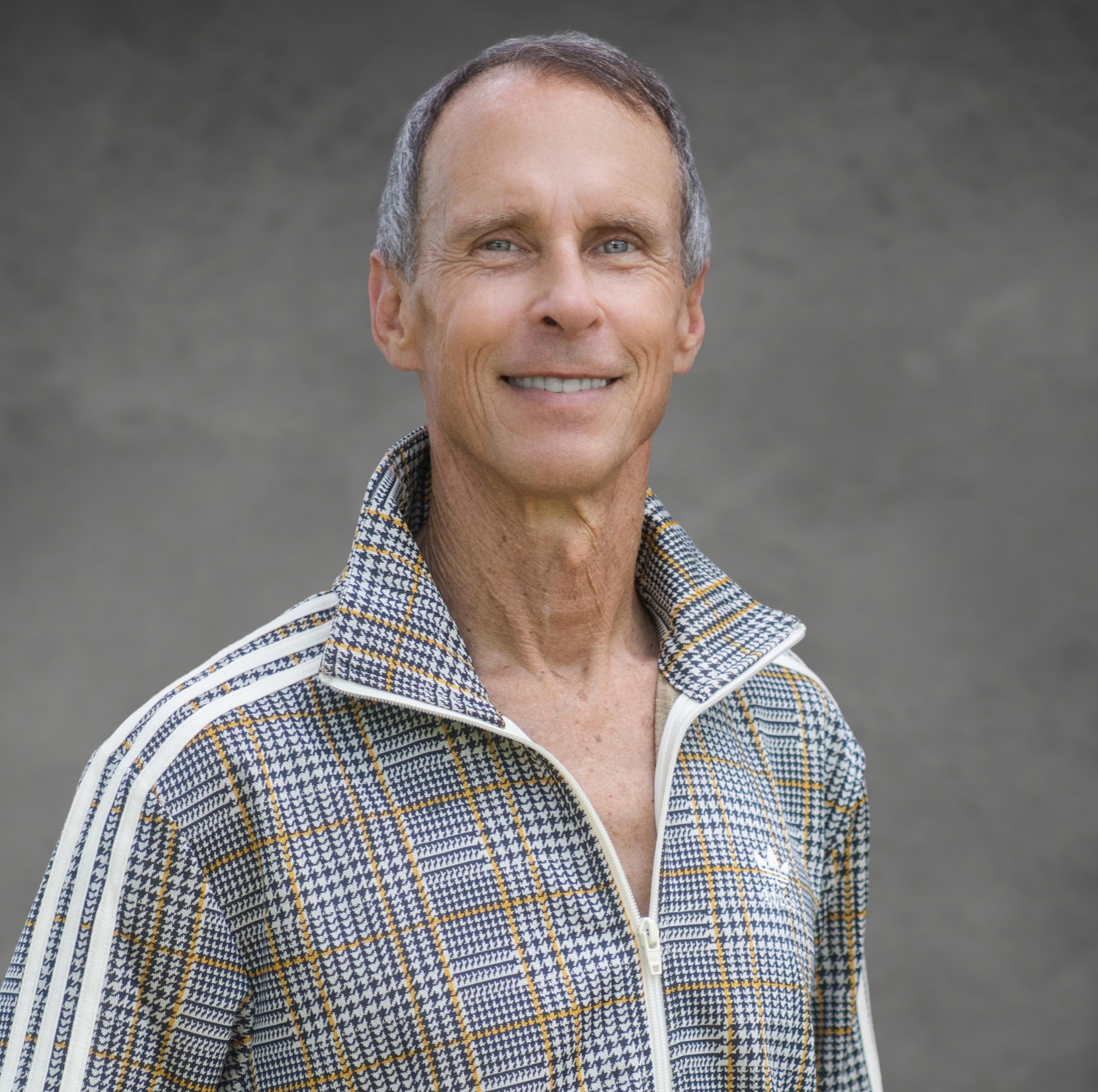 Ira Grossman headshot