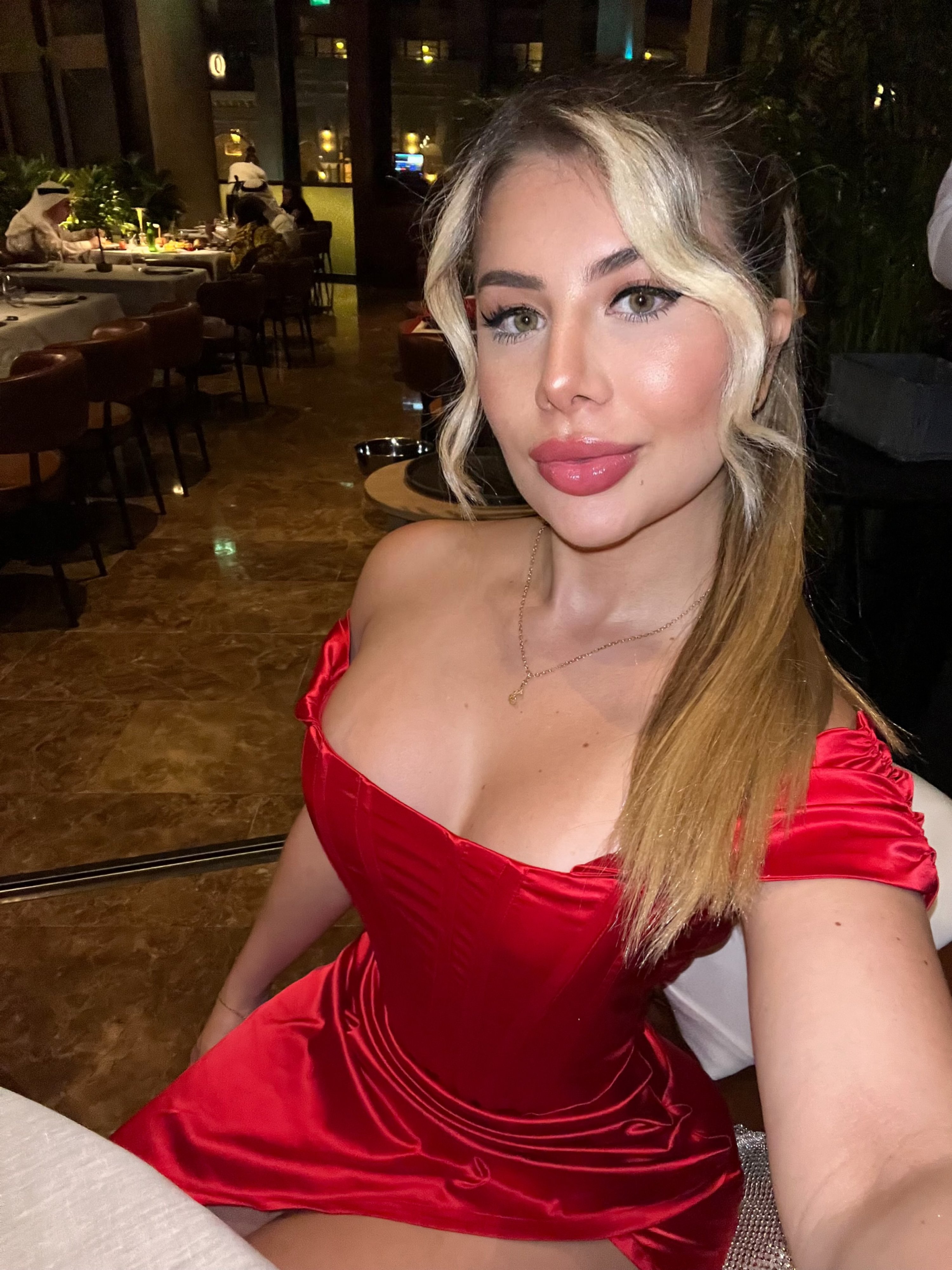 Michelle Angel headshot