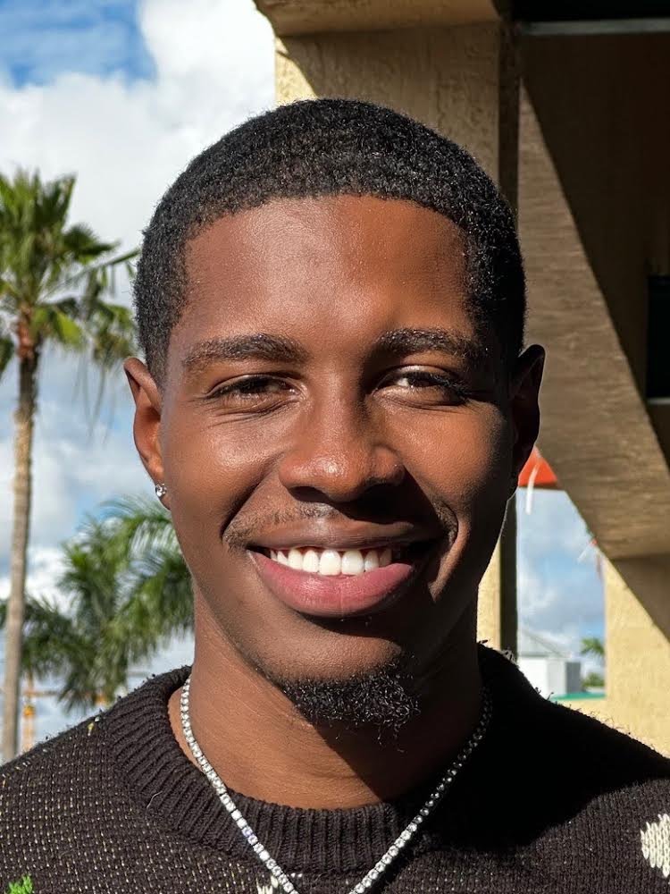 Adonis Torrizo headshot