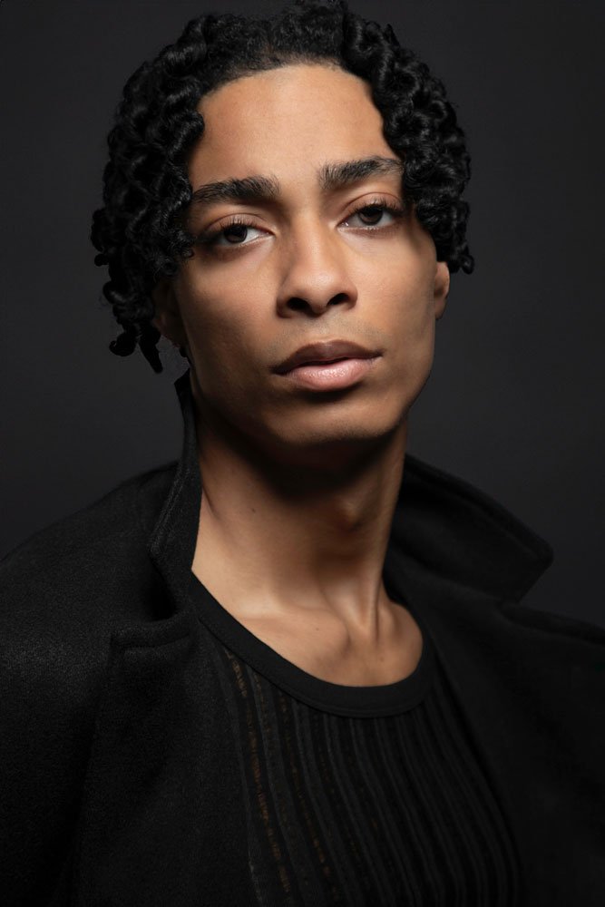 Charles Robitaille headshot