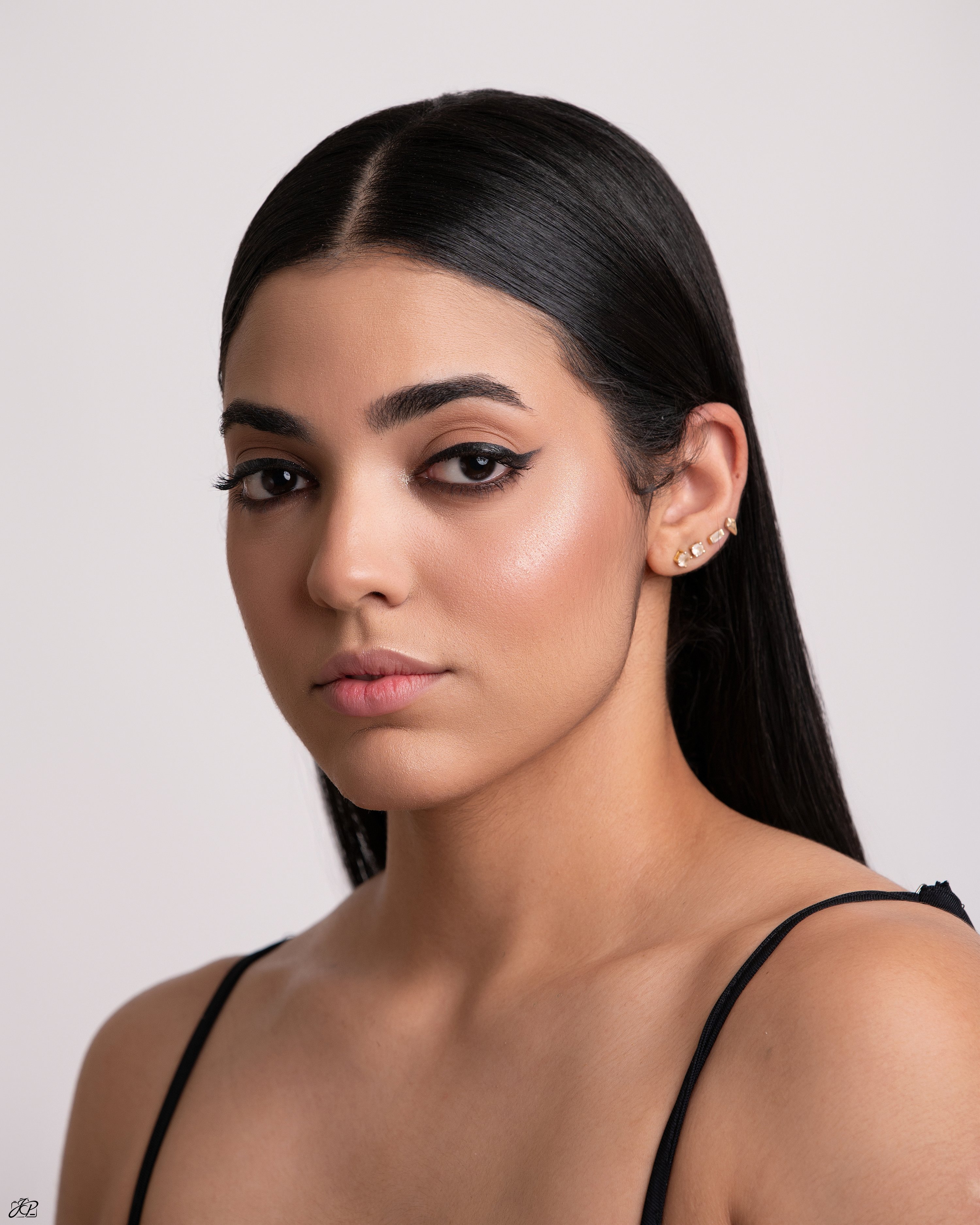 Ana Palmero headshot