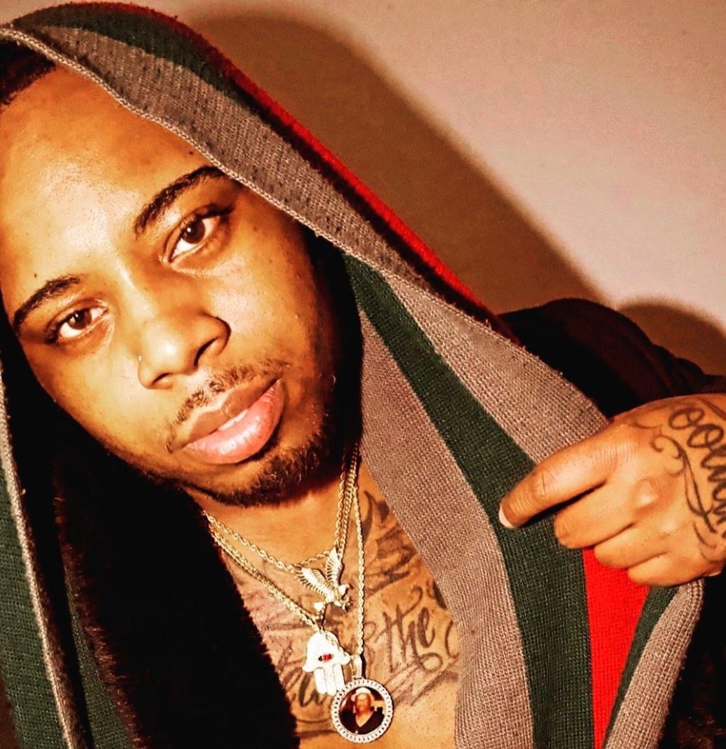 Karlito  DE LA ROSA headshot