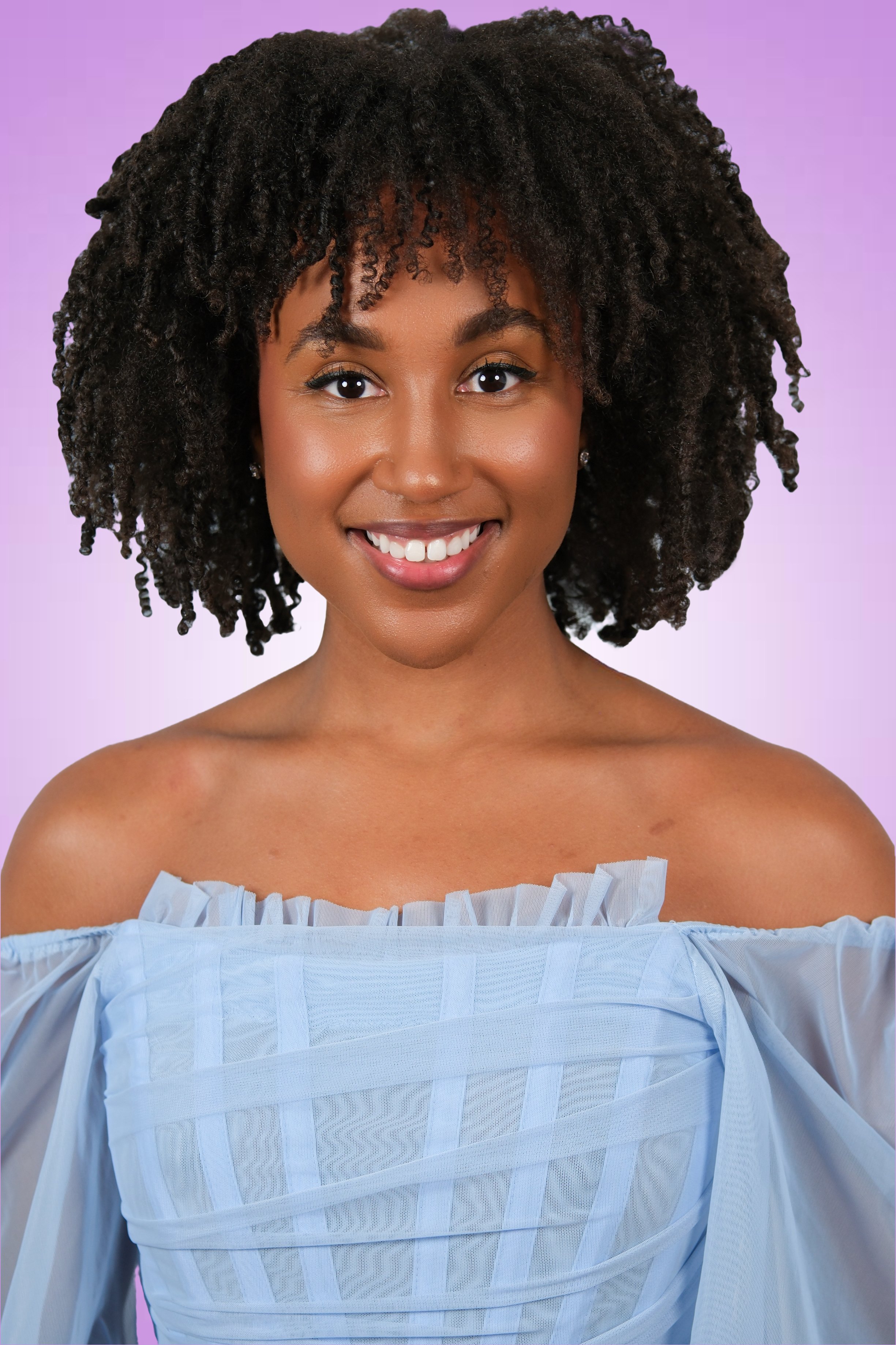 Tara Rodgers headshot