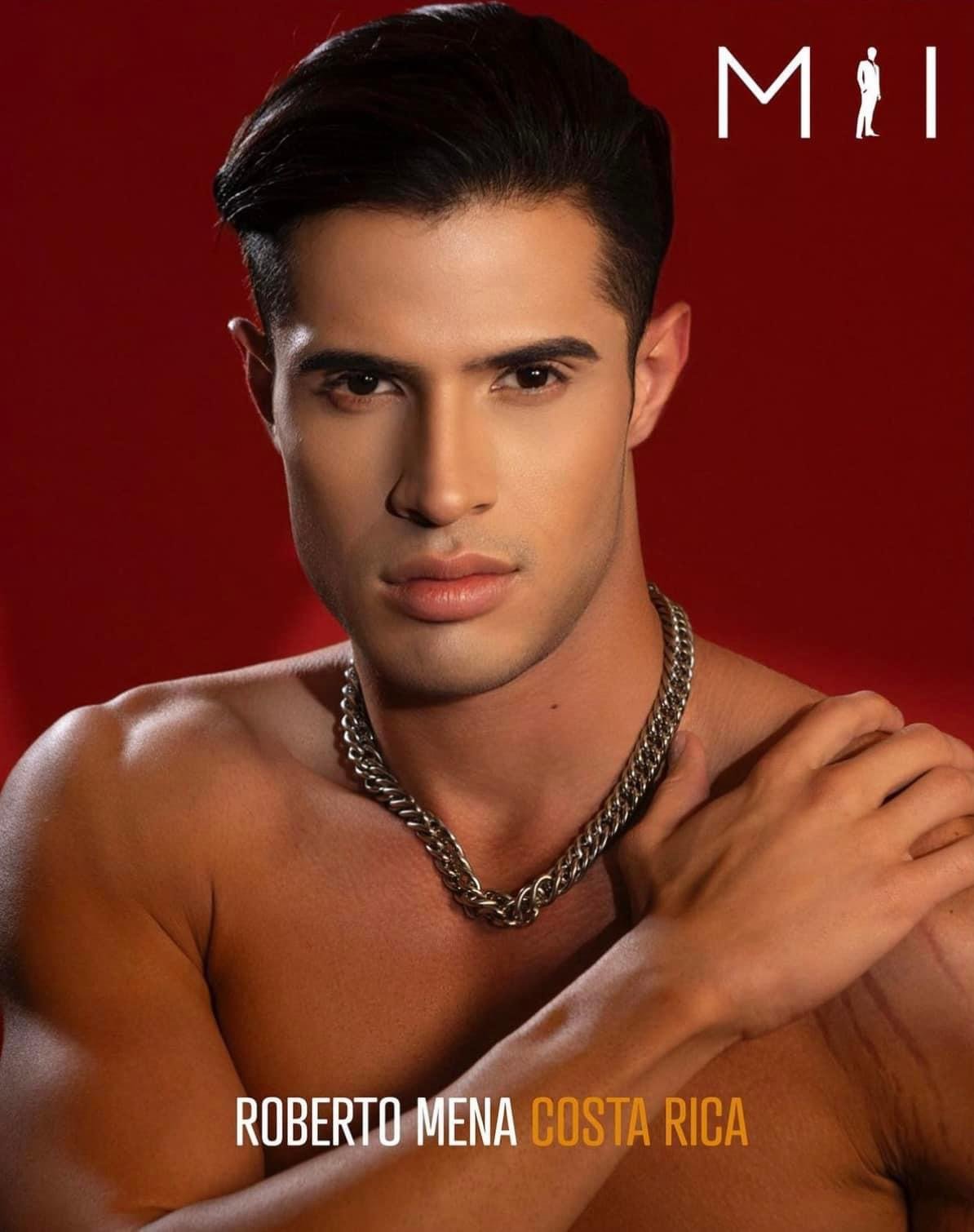 Jose Roberto Mena Araya headshot