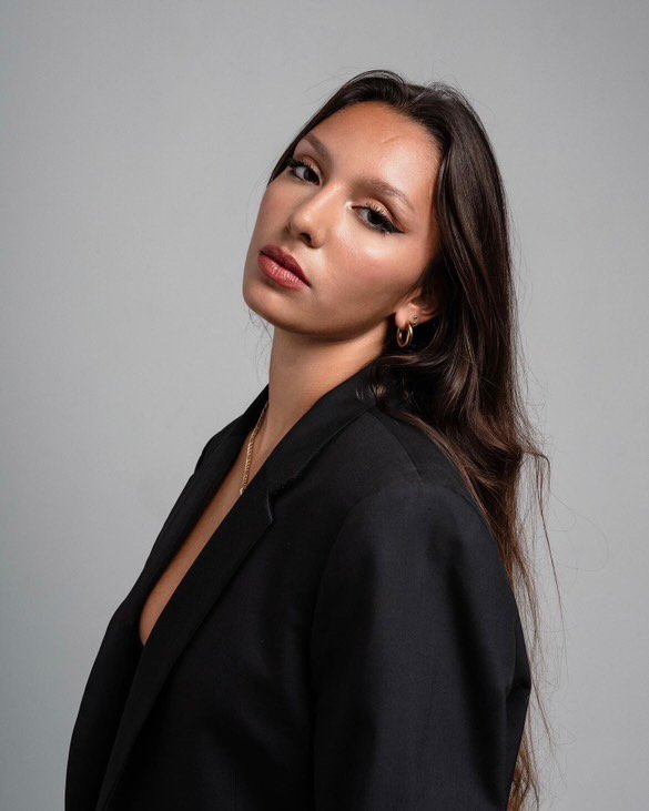 Lanaii Barrett headshot