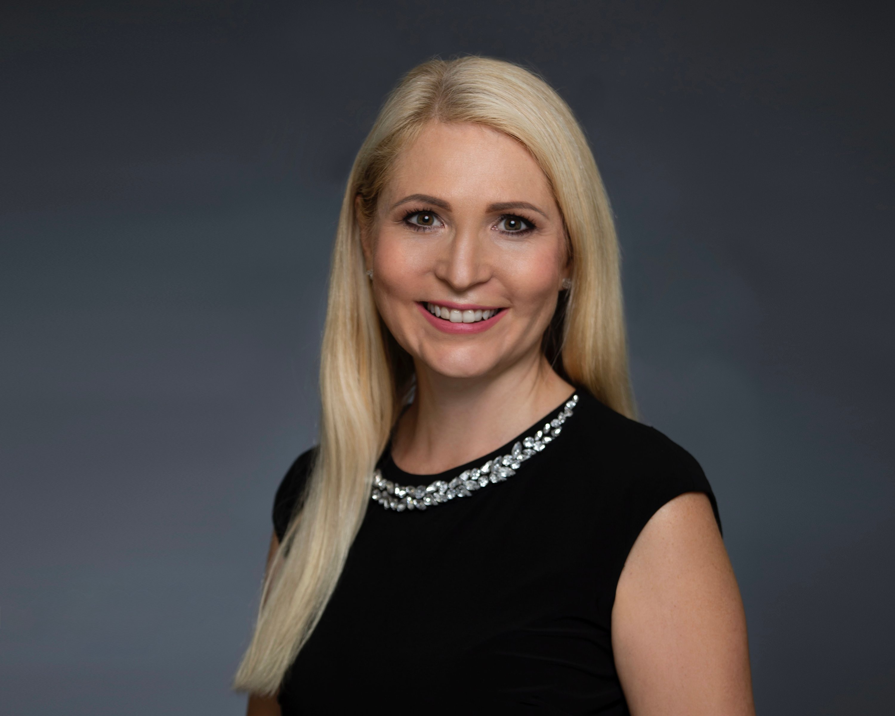 Tatyana Sobolevsky headshot